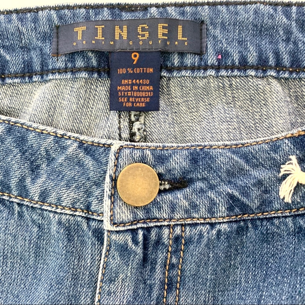 NEW Tinsel Denim Boyfriend Distressed Shorts 9 NWT - Picture 5 of 7